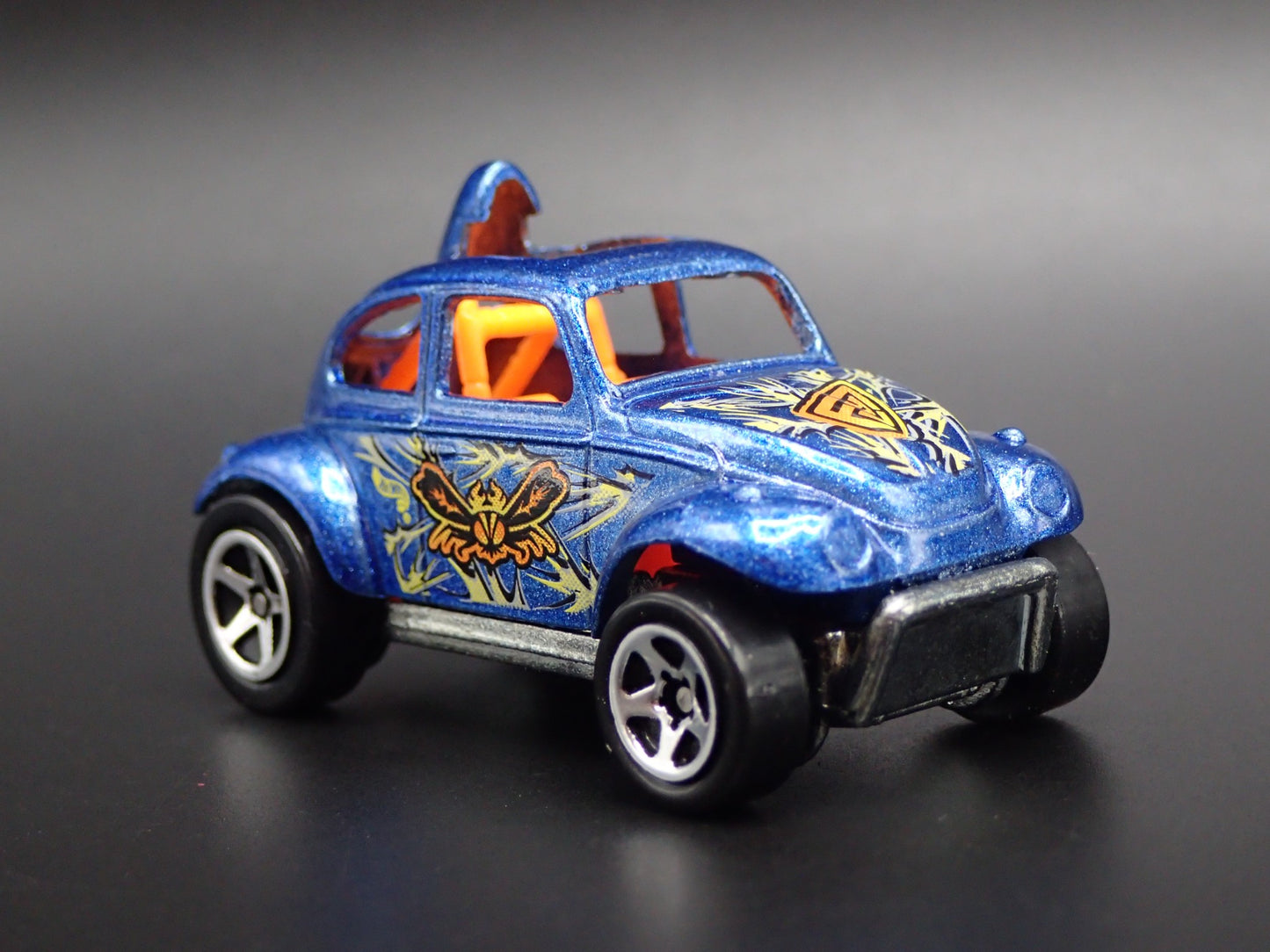 1960-1967 VW VOLKSWAGEN BAJA BEETLE SPLIT WINDOW 1:64 SCALE DIECAST MODEL CAR