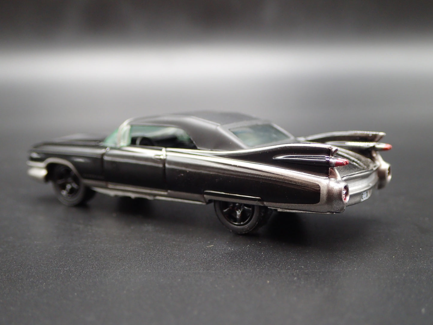 1959 59 CADILLAC CADDY ELDORADO CONVERTIBLE 1:64 SCALE DIORAMA DIECAST MODEL CAR