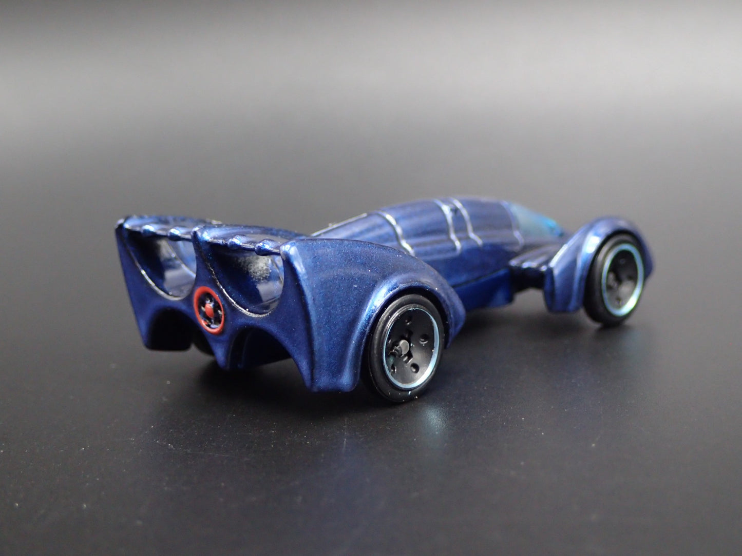 BATMAN LIVE TOUR BATMOBILE BLUE 1:64 SCALE COLLECTIBLE DIORAMA DIECAST MODEL CAR