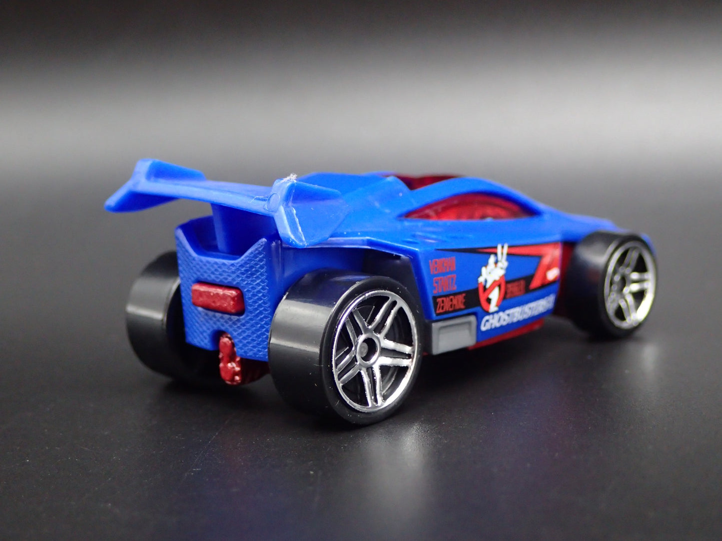 GHOSTBUSTERS II SPECTYTE RARE 1:64 SCALE COLLECTIBLE DIORAMA DIECAST MODEL CAR