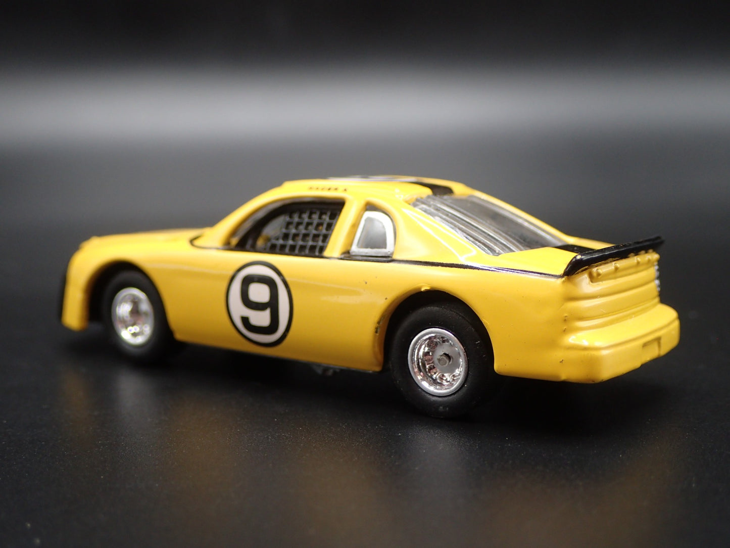 SPEED RACER 2000 RACER X STOCK CAR #9 RARE 1/64 SCALE DIORAMA DIECAST MODEL CAR