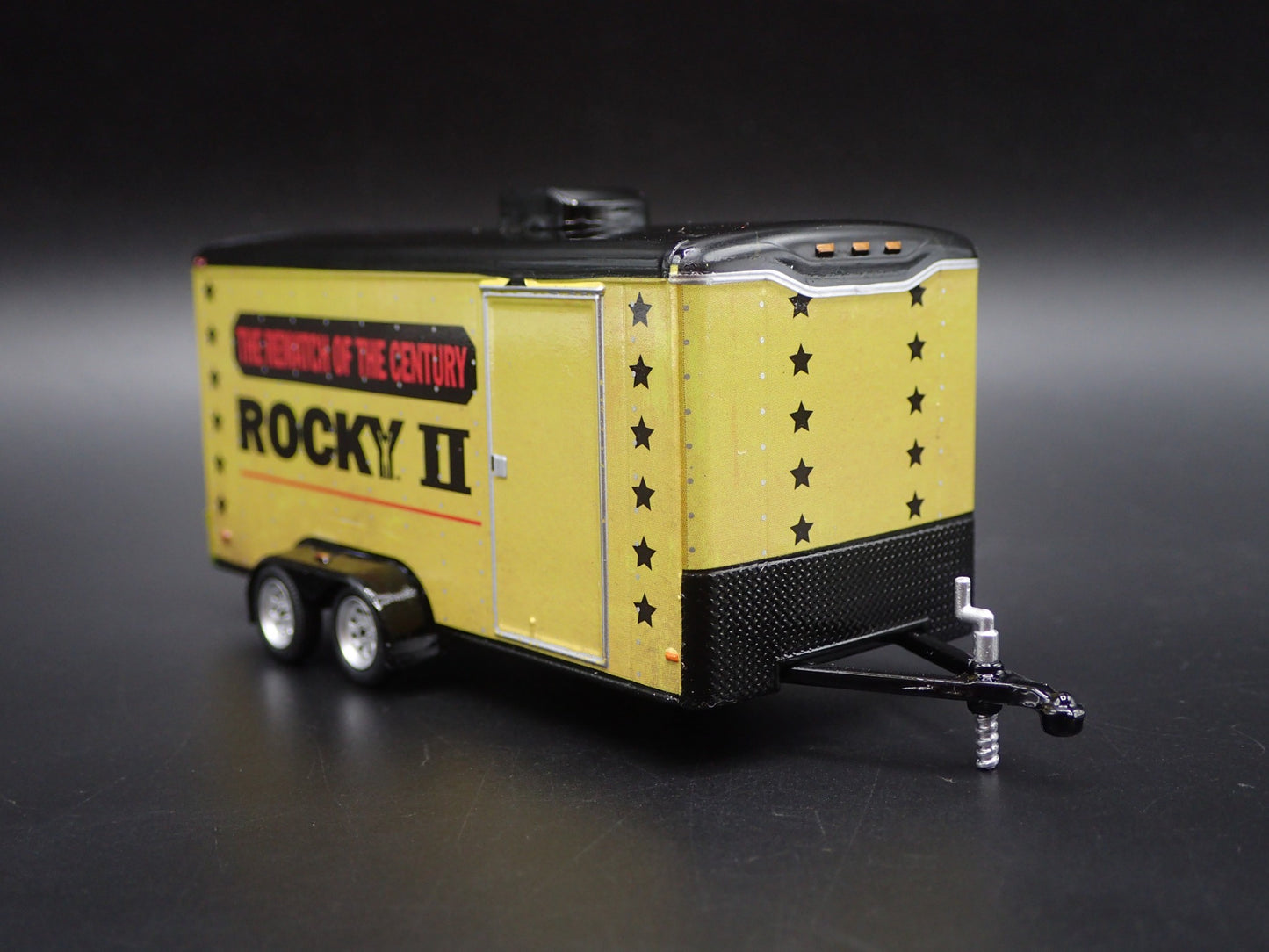 ROCKY APOLLO CREED ENCLOSED CAR HAULER TRAILER OPENING DOOR 1:64 DIORAMA MODEL