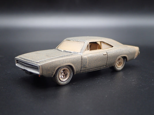 1970 70 DODGE CHARGER CUSTOM BARN FIND 1:64 SCALE COLLECTIBLE DIECAST MODEL CAR