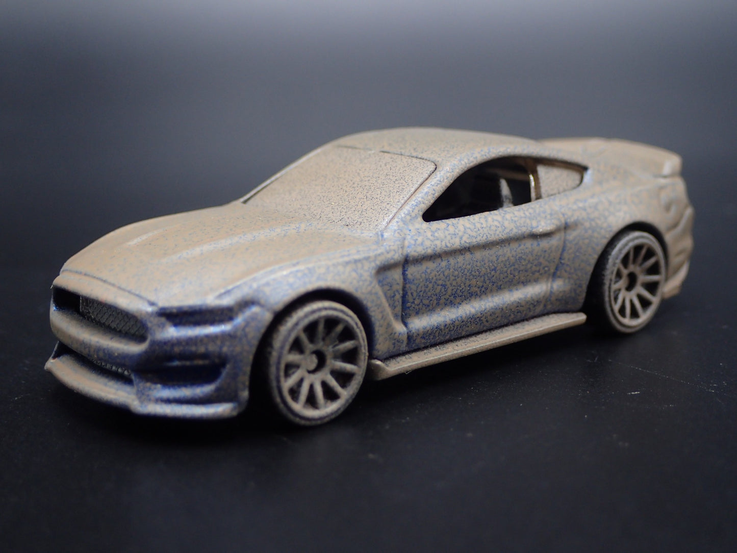 2015-2023 FORD MUSTANG SHELBY GT350R CUSTOM DIRTY 1:64 SCALE DIECAST MODEL CAR