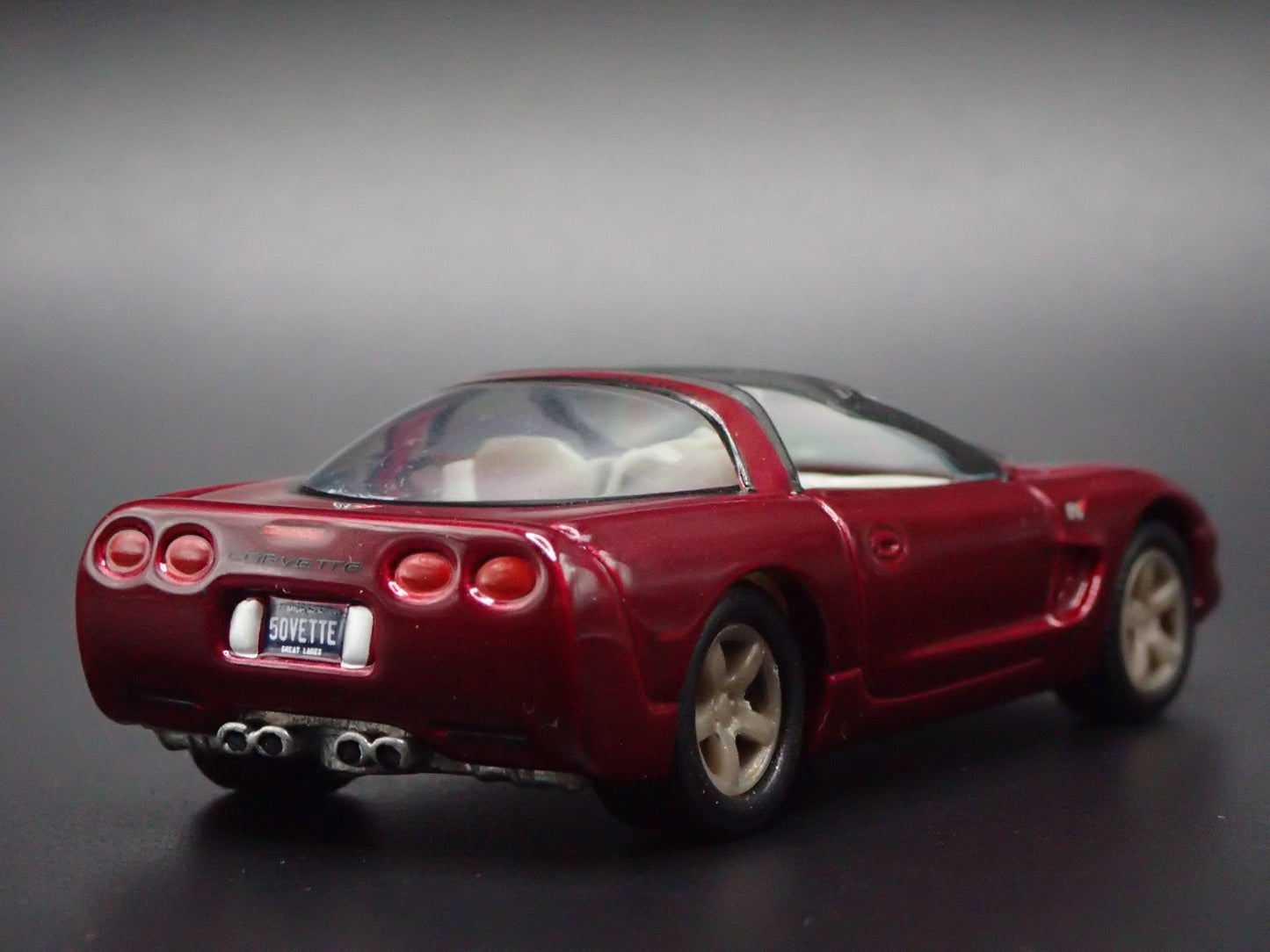 2003 03 CHEVY CHEVROLET CORVETTE C5 50TH DARK RED 1:64 SCALE DIECAST MODEL CAR