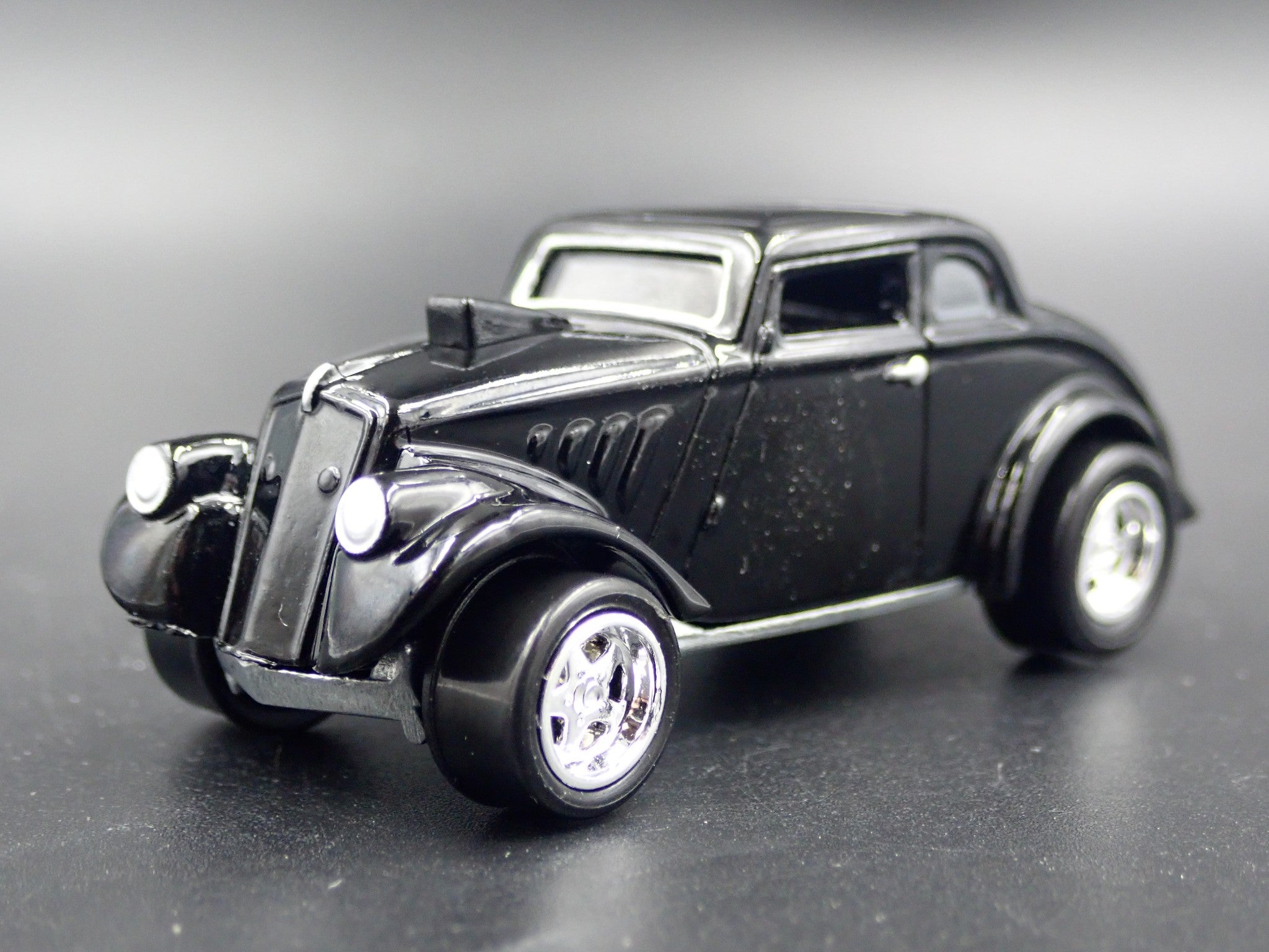 Willys – Burning Rubber Toy Company