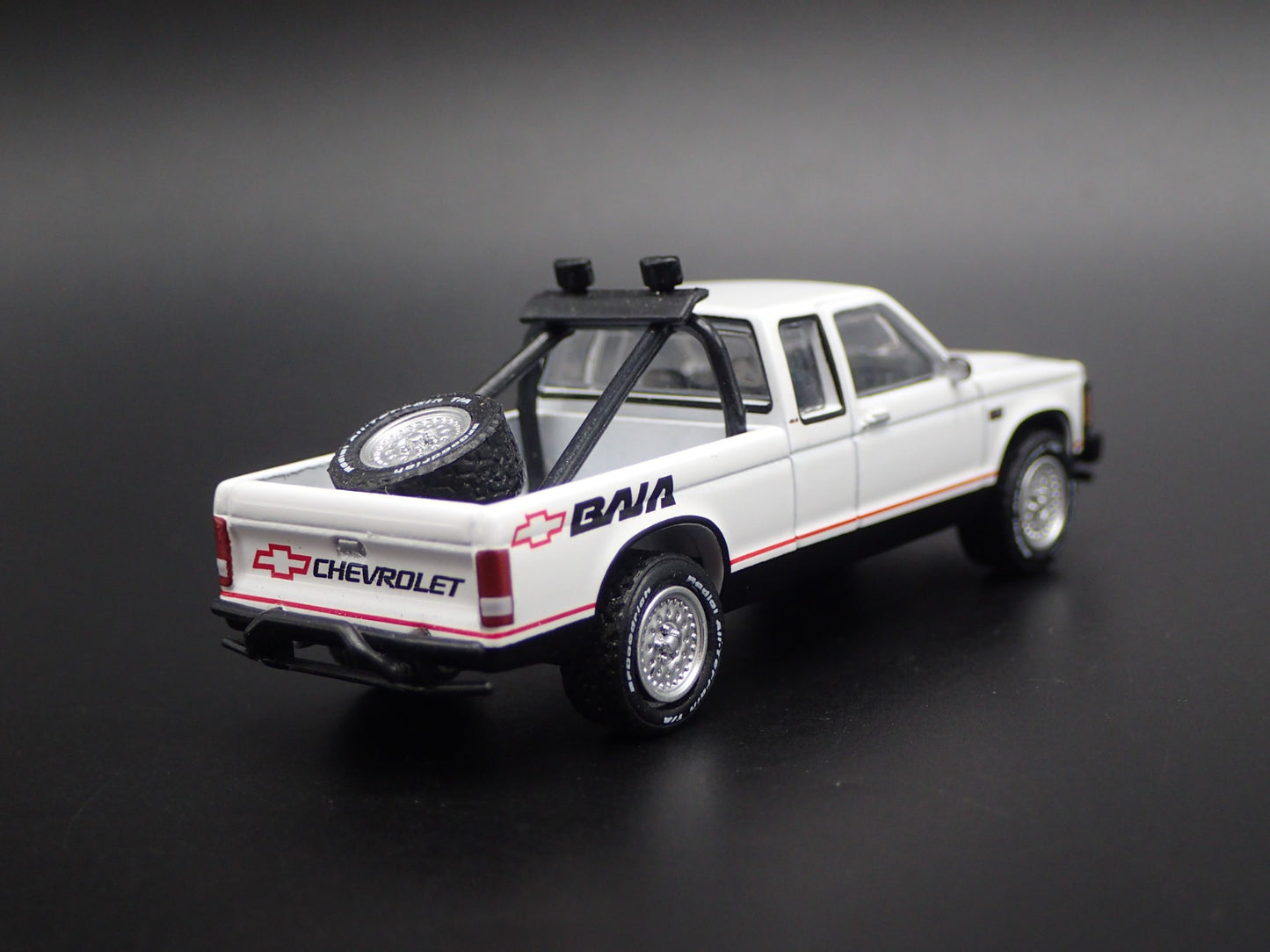 1982-1993 CHEVY CHEVROLET S10 EXTENDED BAJA TRUCK 1:64 SCALE DIECAST MODEL CAR