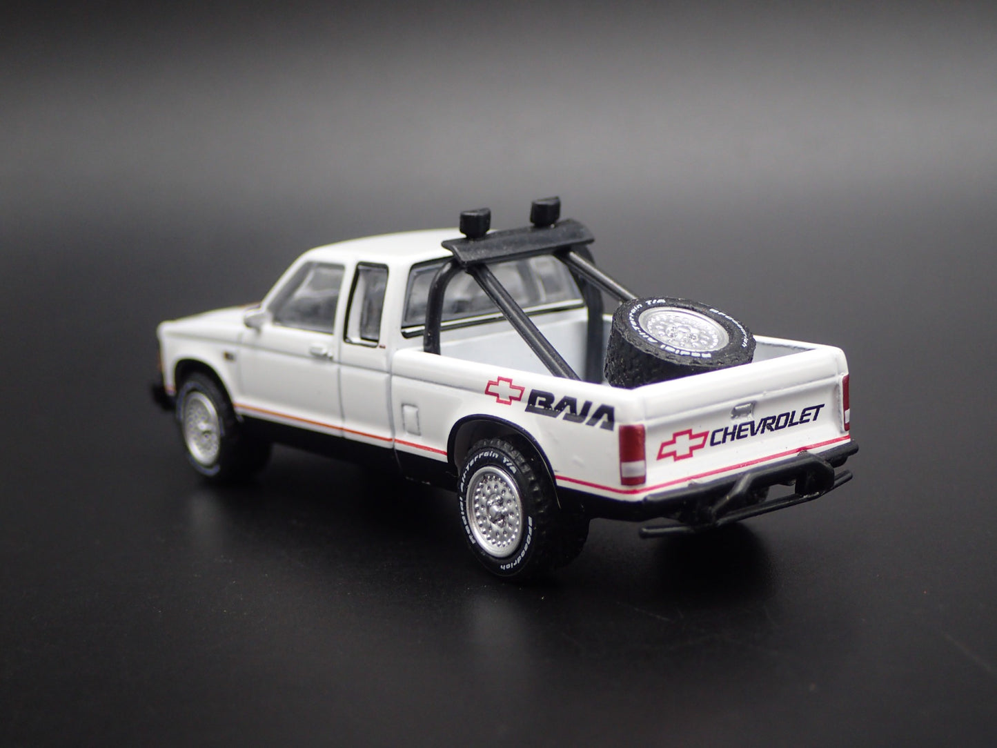 1982-1993 CHEVY CHEVROLET S10 EXTENDED BAJA TRUCK 1:64 SCALE DIECAST MODEL CAR