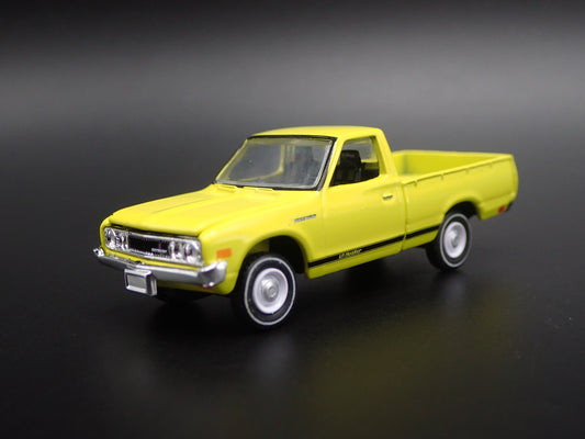 1976 76 DATSUN PICKUP TRUCK LIL HUSTLER 1:64 SCALE DIORAMA DIECAST MODEL CAR