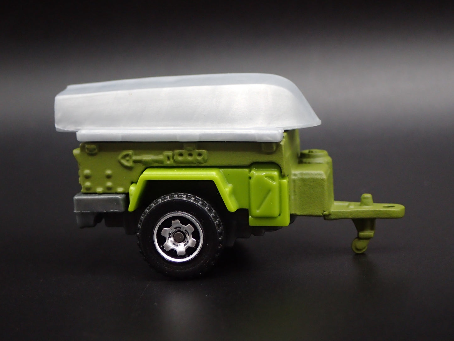 UTILITY CAMPING TRAILER w HITCH 1:64 SCALE COLLECTIBLE DIORAMA DIECAST MODEL CAR