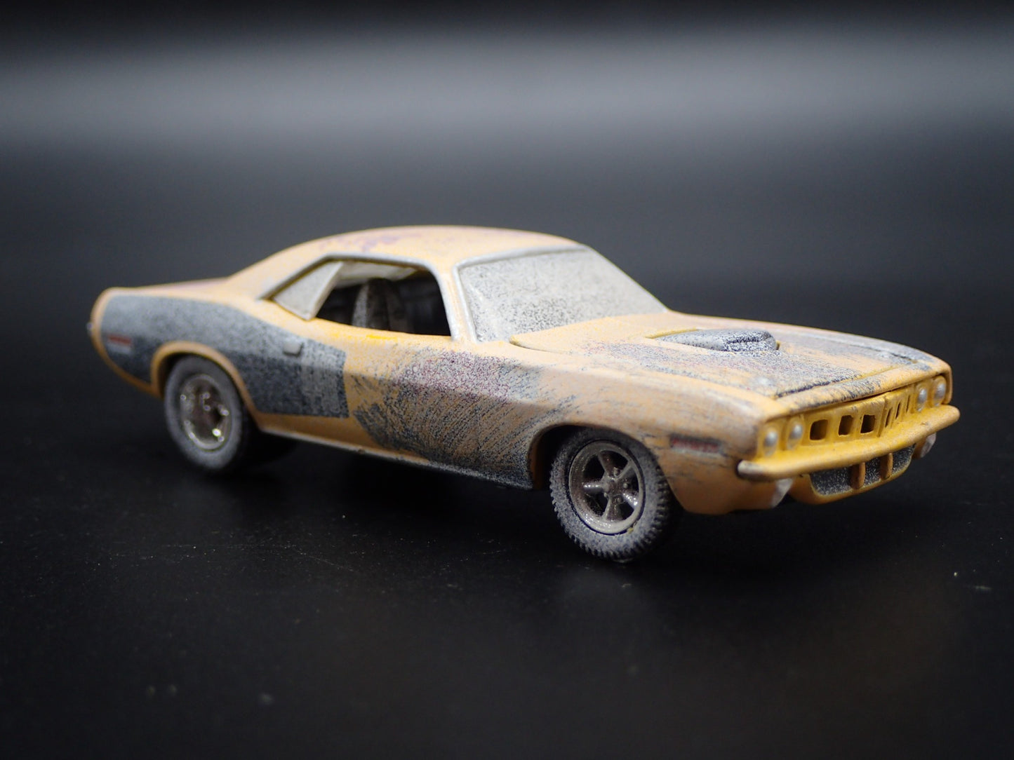 1971 71 PLYMOUTH CUDA 440 1/1 CUSTOM BARN FIND 1:64 SCALE DIECAST MODEL CAR