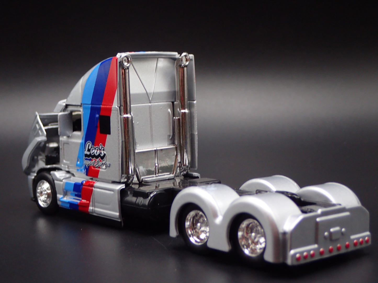 MACK ANTHEM RIG & CAR TRANSPORTER HAULER TRAILER SILVER 1:64 SCALE DIECAST MODEL