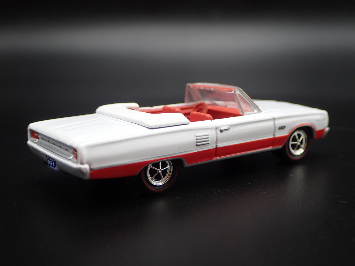 1966 66 DODGE HEMI CORONET CONVERTIBLE RARE 1/64 SCALE DIORAMA DIECAST MODEL CAR-Burning Rubber Toy Company