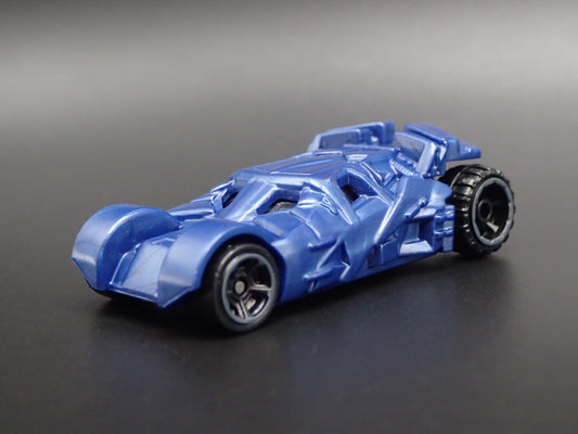 BATMAN BATMOBILE THE TUMBLER THE DARK KNIGHT RISES 1:64 SCALE DIECAST MODEL CAR