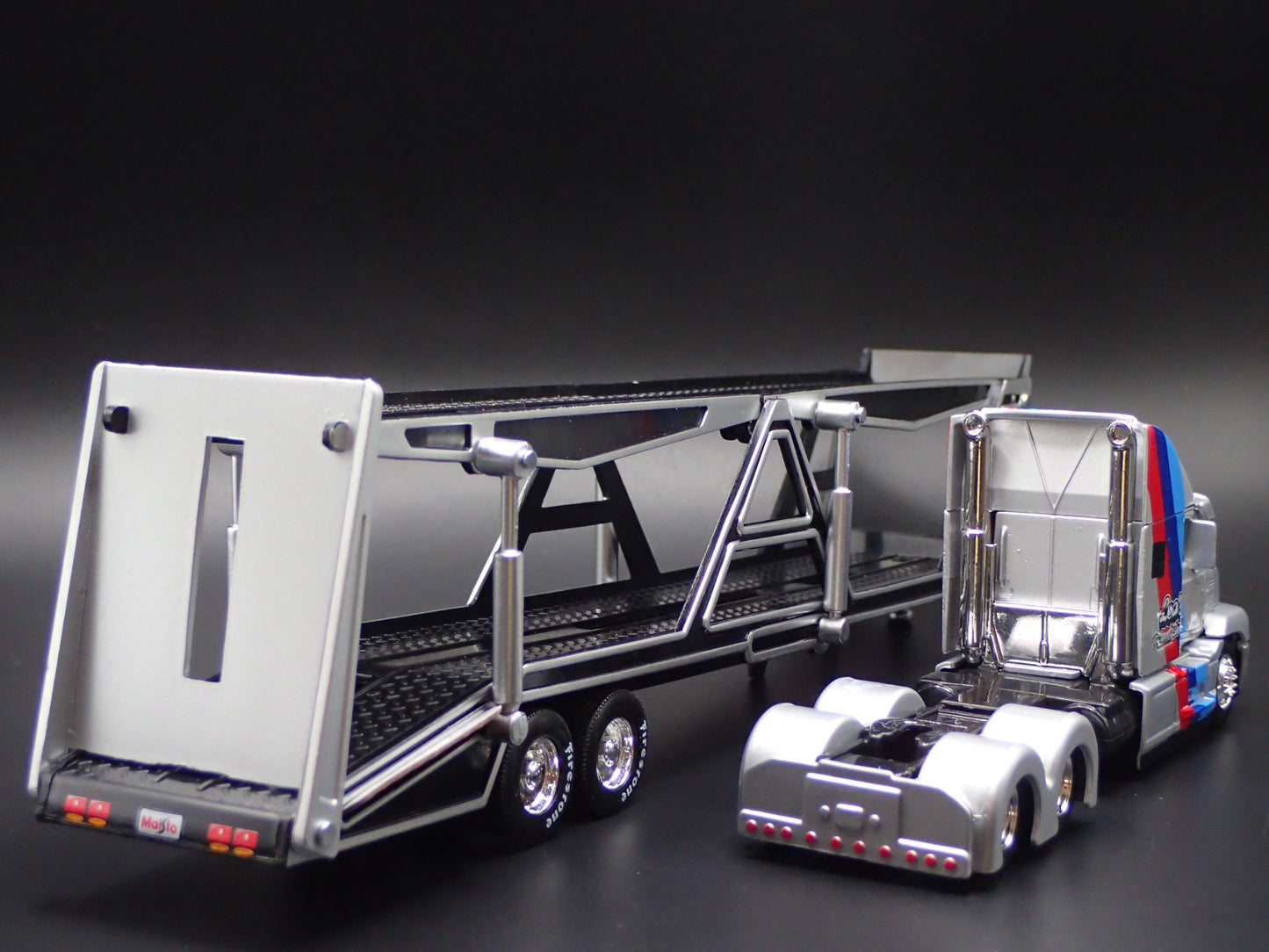 MACK ANTHEM RIG & CAR TRANSPORTER HAULER TRAILER SILVER 1:64 SCALE DIECAST MODEL