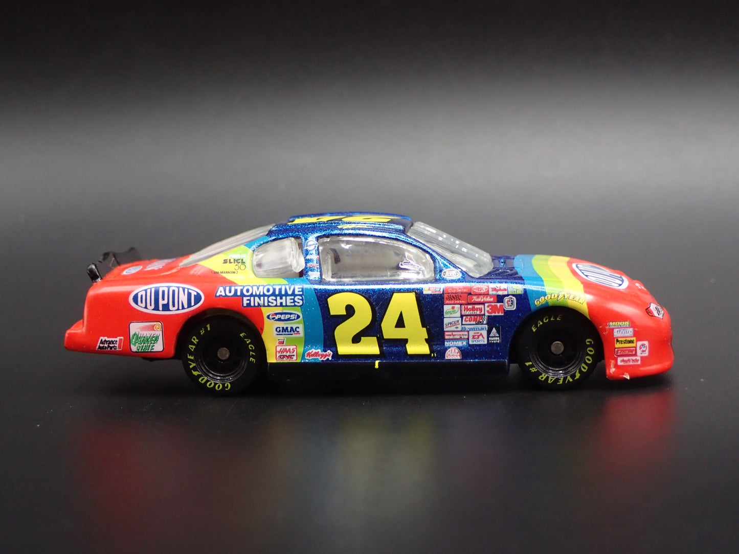 2000 CHEVY CHEVROLET MONTE CARLO JEFF GORDON NASCAR 1:64 SCALE DIECAST MODEL CAR