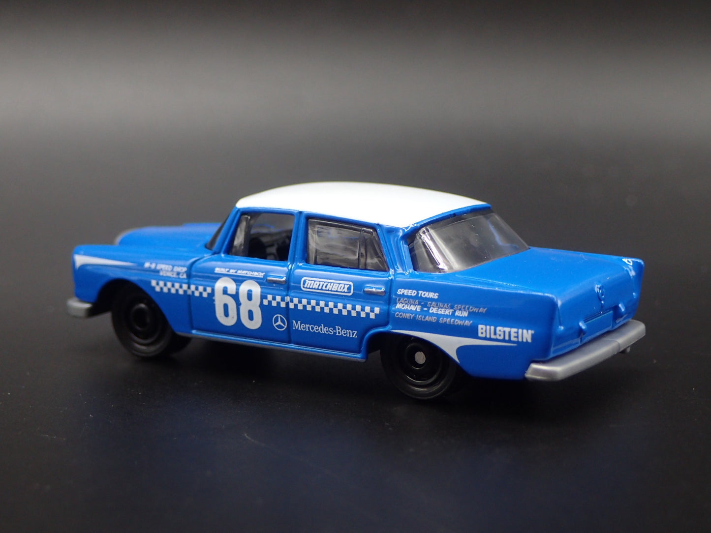 1959-1968 MERCEDES-BENZ 220 SE BLUE 1:64 SCALE COLLECTIBLE DIECAST MODEL CAR