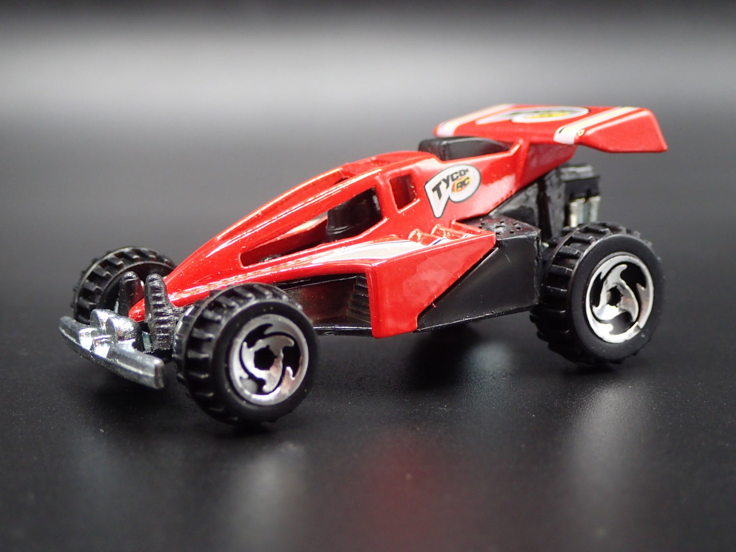 TYCO RC SHOCK FACTOR CAR RED 1:64 SCALE COLLECTIBLE DIORAMA DIECAST MODEL CAR