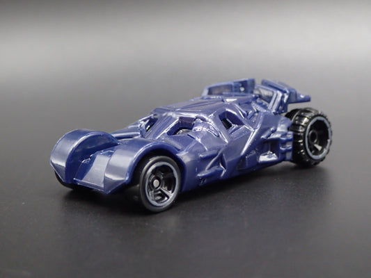 BATMAN BATMOBILE THE TUMBLER THE DARK KNIGHT RISES 1:64 SCALE DIECAST MODEL CAR