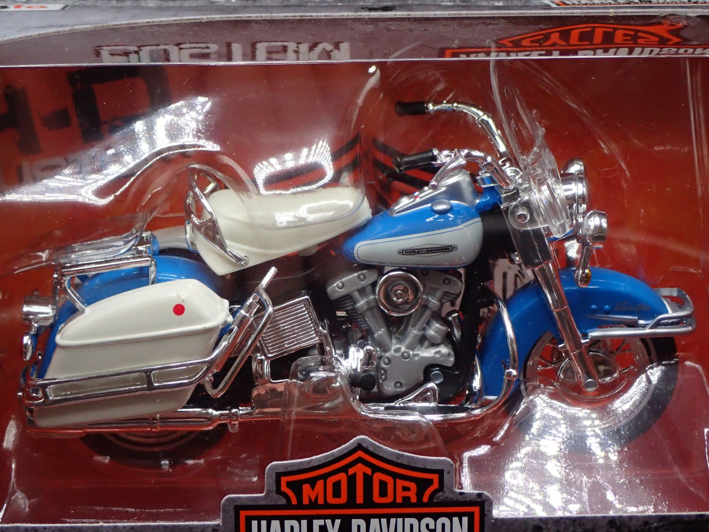 1966 66 FLH ELECTRA GLIDE HARLEY DAVIDSON SERIES 44 1/18 DIECAST MOTORCYCLE BIKE