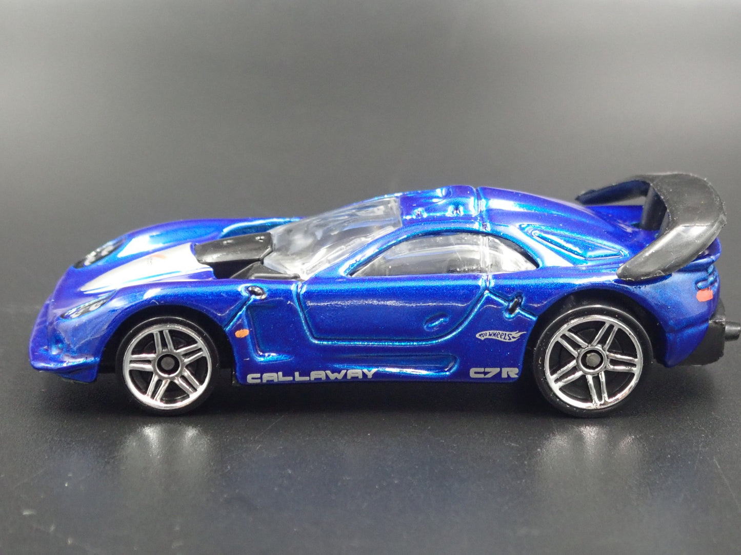CALLAWAY C7 CHEVY CHEVROLET CORVETTE RACE CAR BLUE 1:64 SCALE DIECAST MODEL CAR