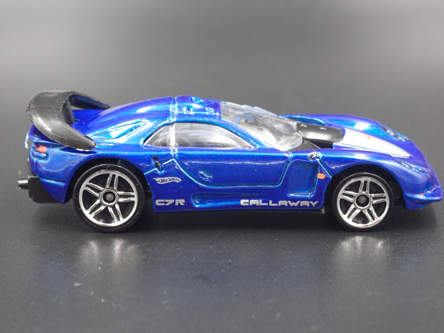 CALLAWAY C7 CHEVY CHEVROLET CORVETTE RACE CAR BLUE 1:64 SCALE DIECAST MODEL CAR