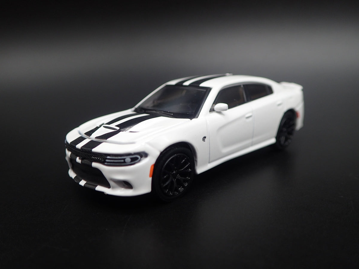 2018 18 DODGE CHARGER SRT HELLCAT RARE 1:64 SCALE COLLECTIBLE DIECAST MODEL CAR-Burning Rubber Toy Company
