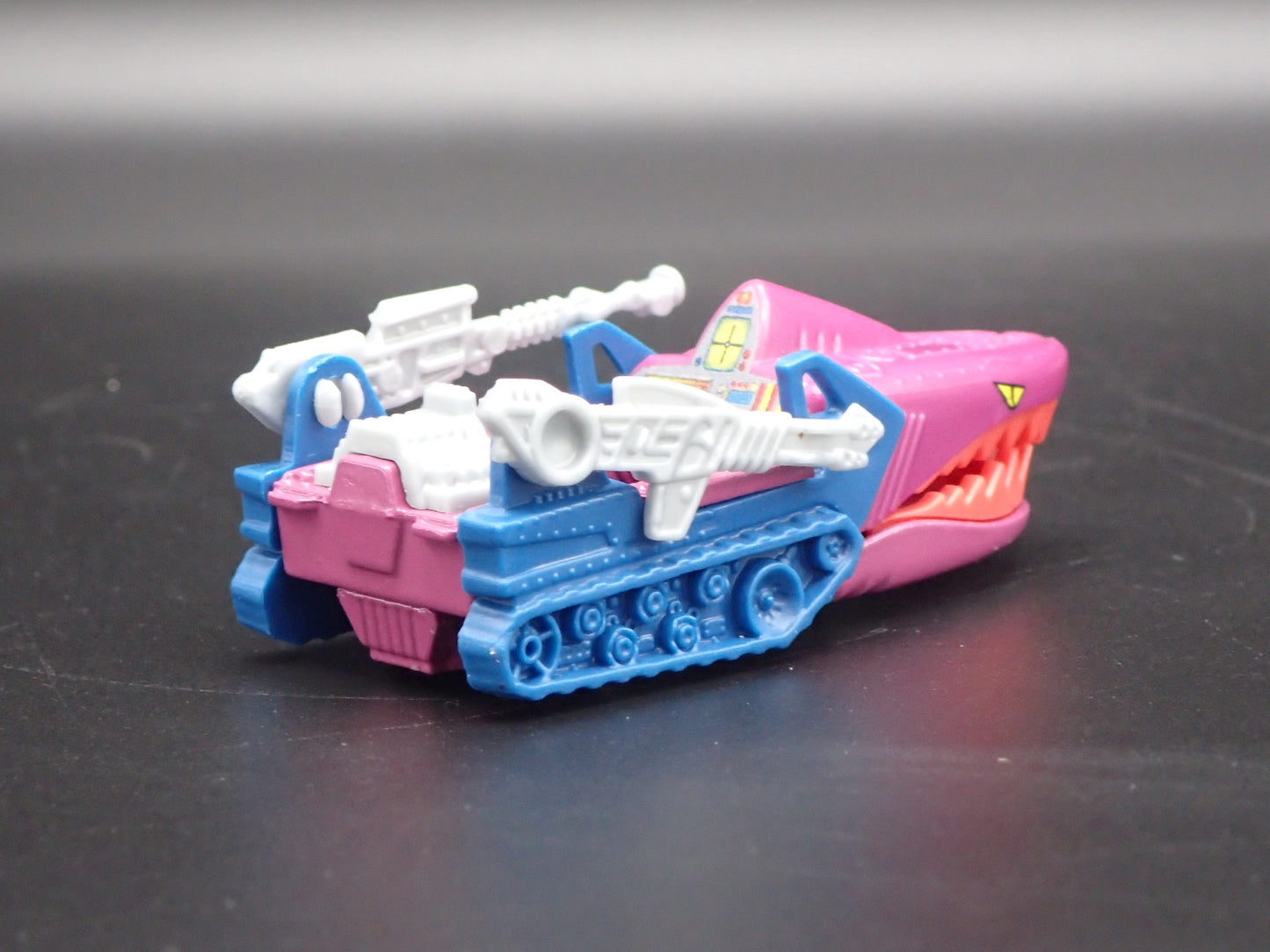 MASTERS OF THE UNIVERSE LAND SHARK RARE 1/64 SCALE DIORAMA DIECAST MODEL CAR