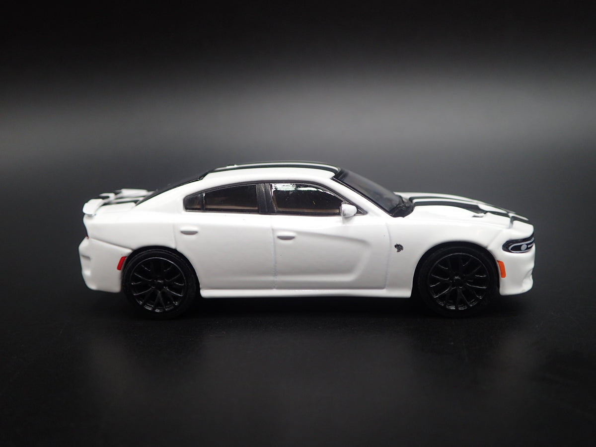 2018 18 DODGE CHARGER SRT HELLCAT RARE 1:64 SCALE COLLECTIBLE DIECAST MODEL CAR-Burning Rubber Toy Company