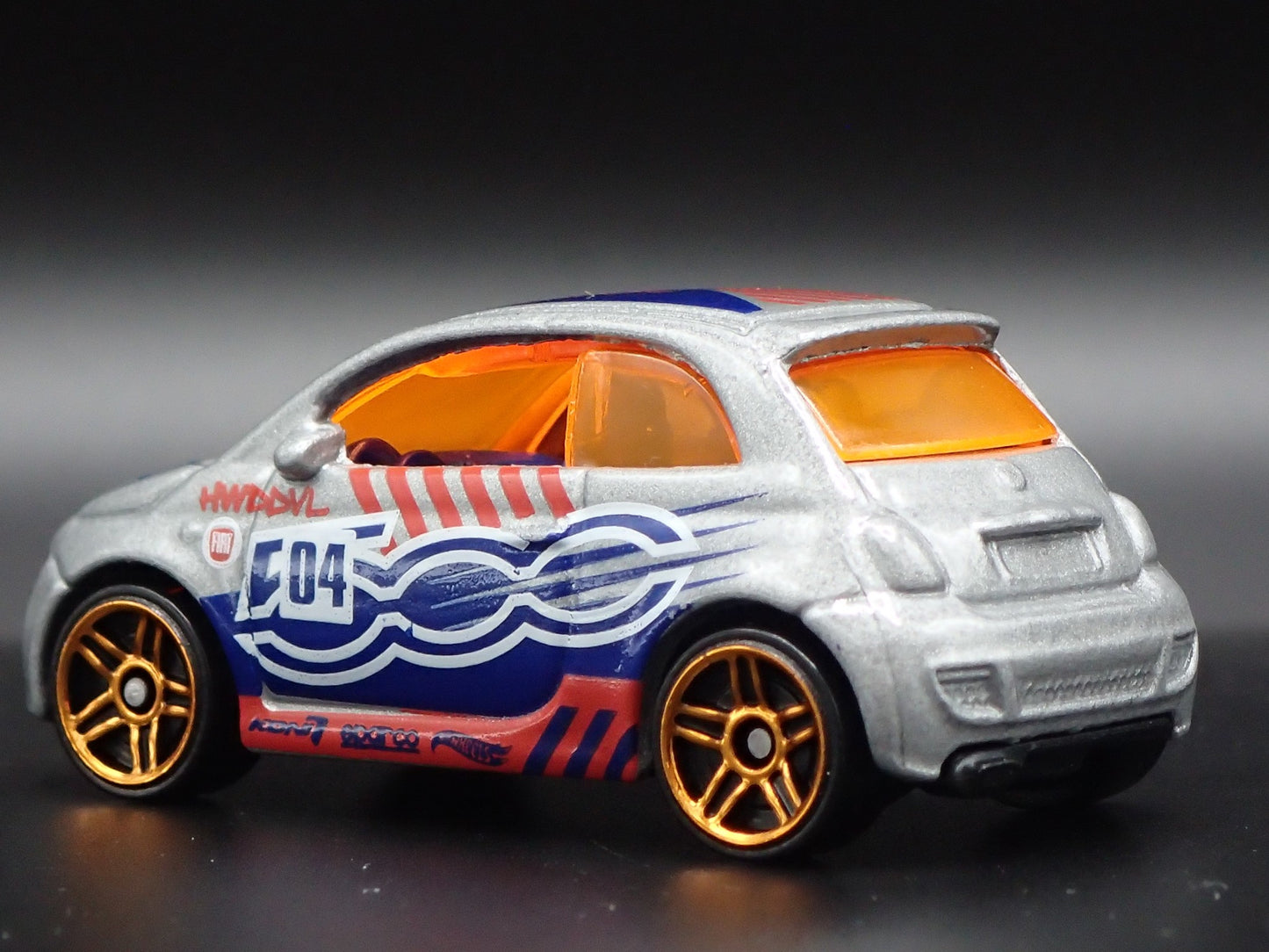 2007-2025 FIAT 500 SILVER 1/64 SCALE COLLECTIBLE DIORAMA DIECAST MODEL CAR