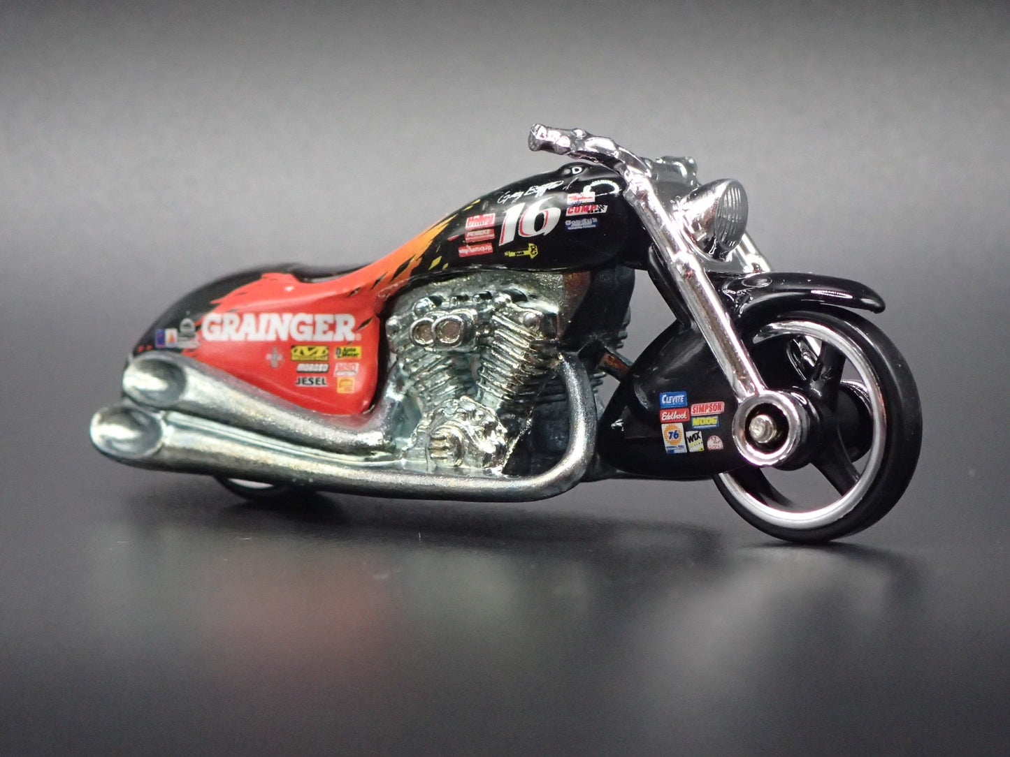 SCORCHIN SCOOTER MOTORCYCLE GRAINGER 16 1:64 HOT WHEELS SCALE DIECAST MODEL CAR