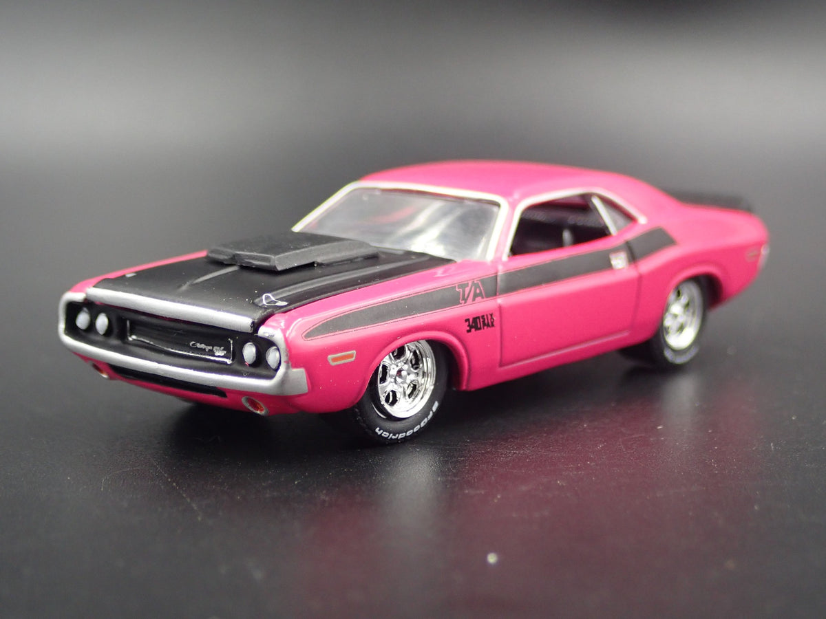 1970 70 DODGE CHALLENGER TA T/A 1:64 SCALE COLLECTIBLE DIORAMA DIECAST MODEL CAR-Burning Rubber Toy Company