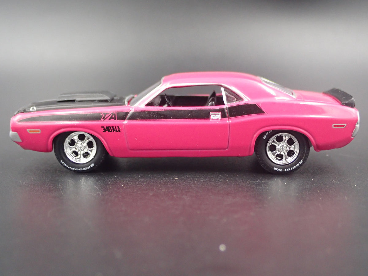 1970 70 DODGE CHALLENGER TA T/A 1:64 SCALE COLLECTIBLE DIORAMA DIECAST MODEL CAR-Burning Rubber Toy Company
