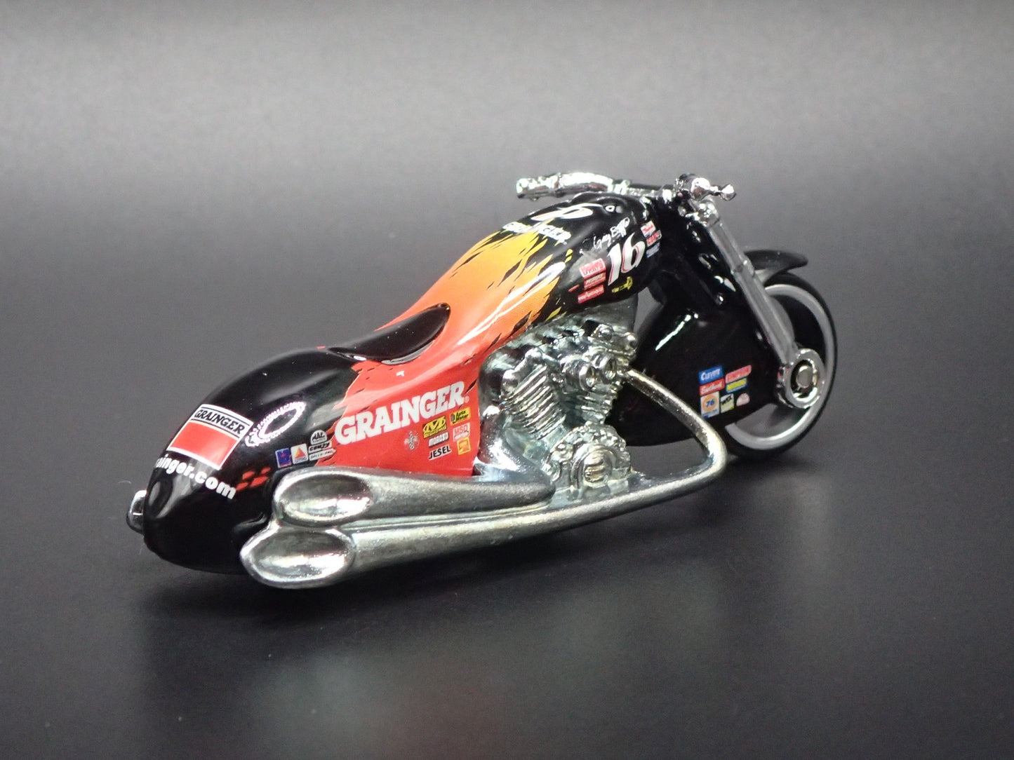 SCORCHIN SCOOTER MOTORCYCLE GRAINGER 16 1:64 HOT WHEELS SCALE DIECAST MODEL CAR