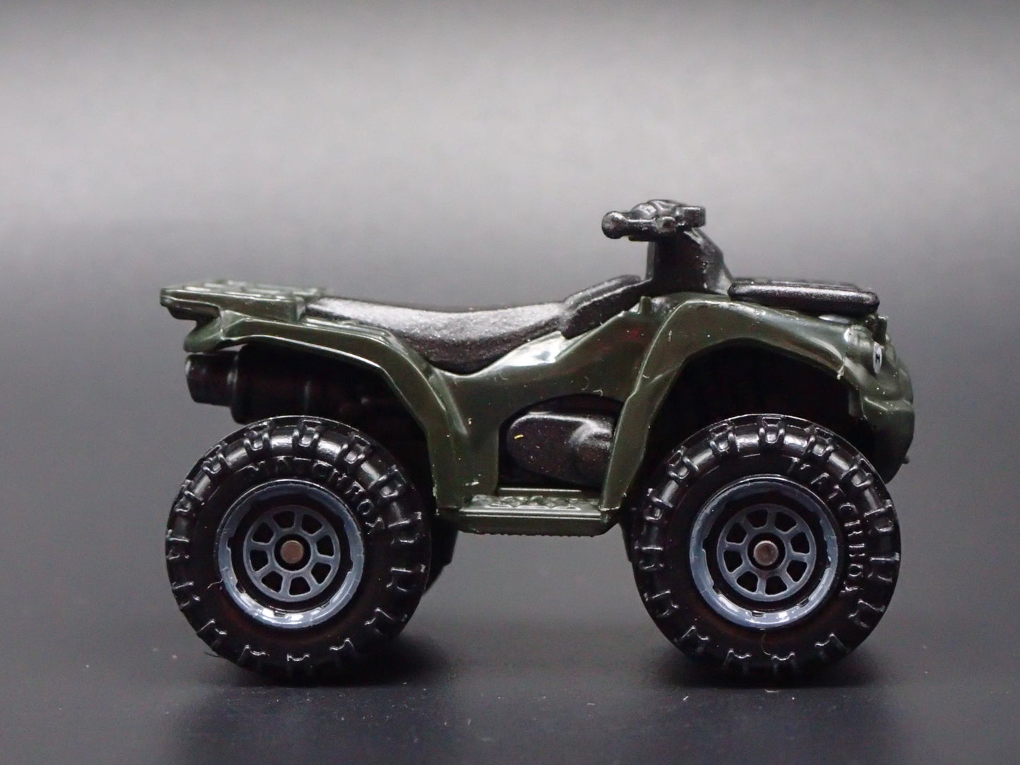 KAWASAKI BRUTE FORCE 750 QUAD 1:64 SCALE COLLECTIBLE DIORAMA DIECAST MODEL CAR