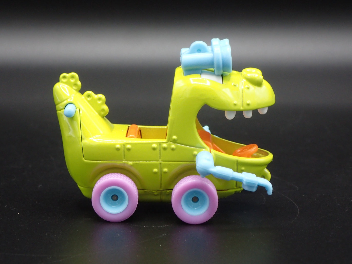 NICKELODEAN RUGRATS REPTAR WAGON VEHICLE 1/64 SCALE DIORAMA DIECAST MODEL CAR