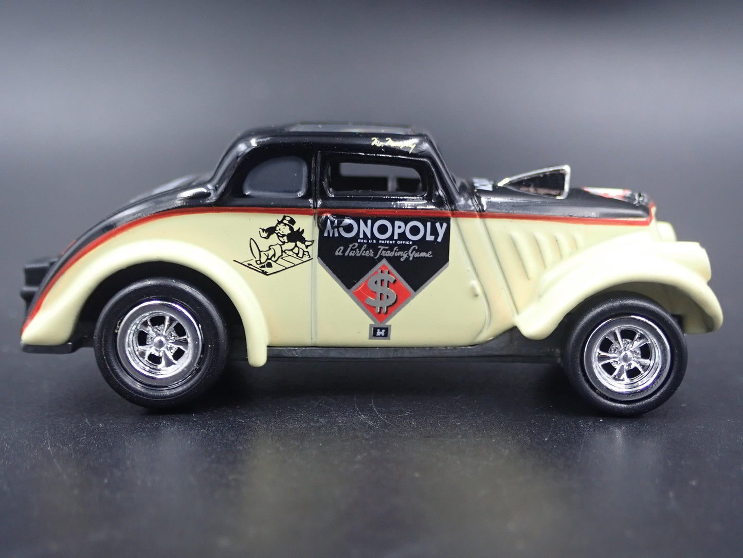1933 33 WILLYS GASSER W MONOPOLY RARE 1:64 SCALE COLLECTIBLE DIECAST MODEL CAR