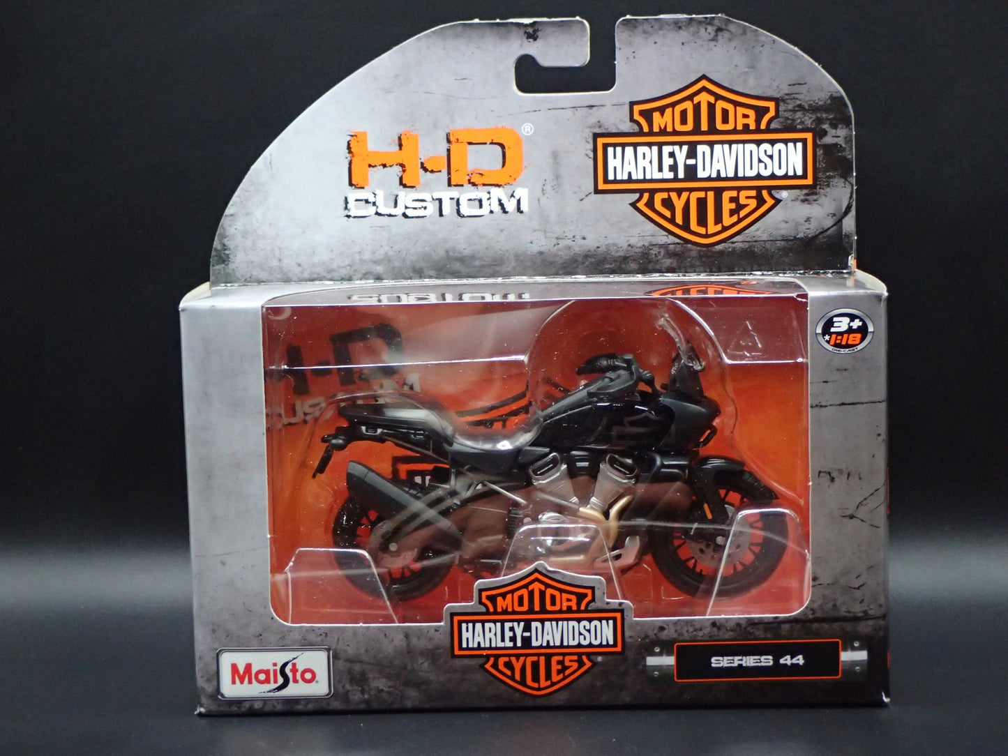 2023 23 PAN AMERICA 1250 HARLEY DAVIDSON MOTORCYCLE MAISTO SERIES 44 1/18 MODEL
