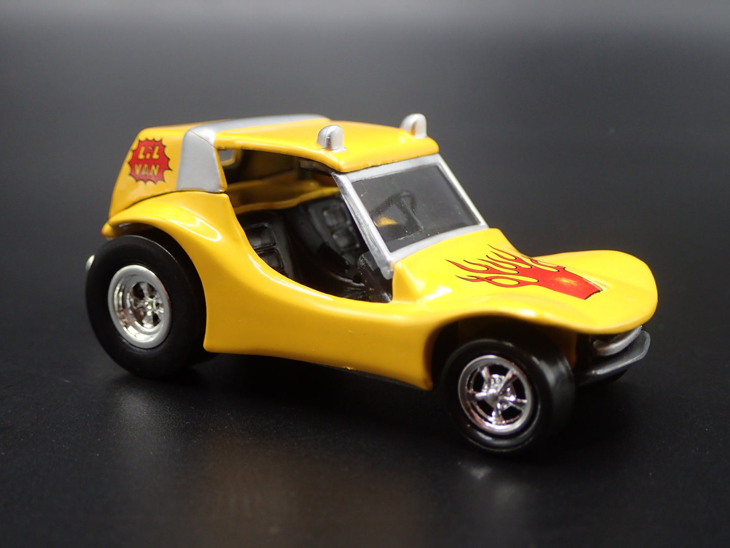 LI'L VAN DUNE BUGGY TOM DANIELS CUSTOM RARE 1:64 SCALE DIORAMA DIECAST MODEL CAR
