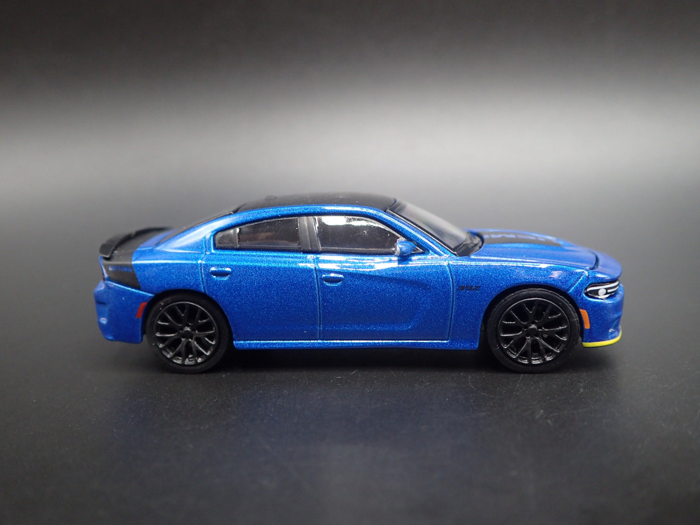 2018 18 DODGE CHARGER DAYTONA 392 BLUE 1:64 SCALE COLLECTIBLE DIECAST MODEL CAR