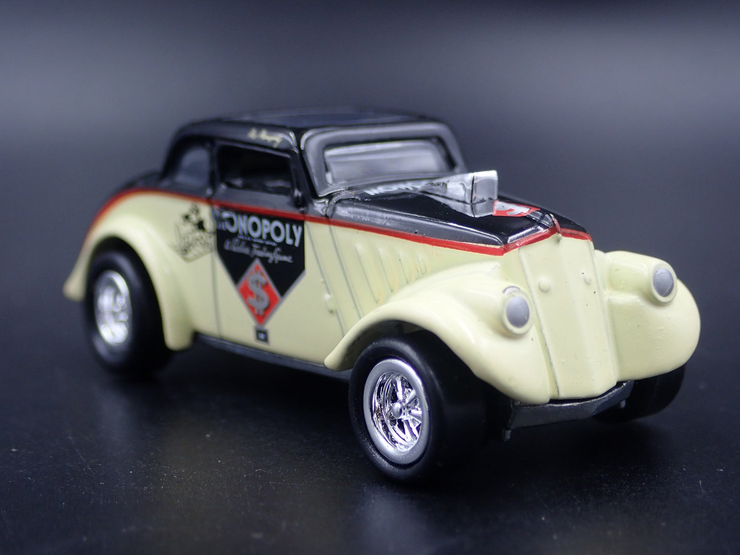 1933 33 WILLYS GASSER W MONOPOLY RARE 1:64 SCALE COLLECTIBLE DIECAST MODEL CAR