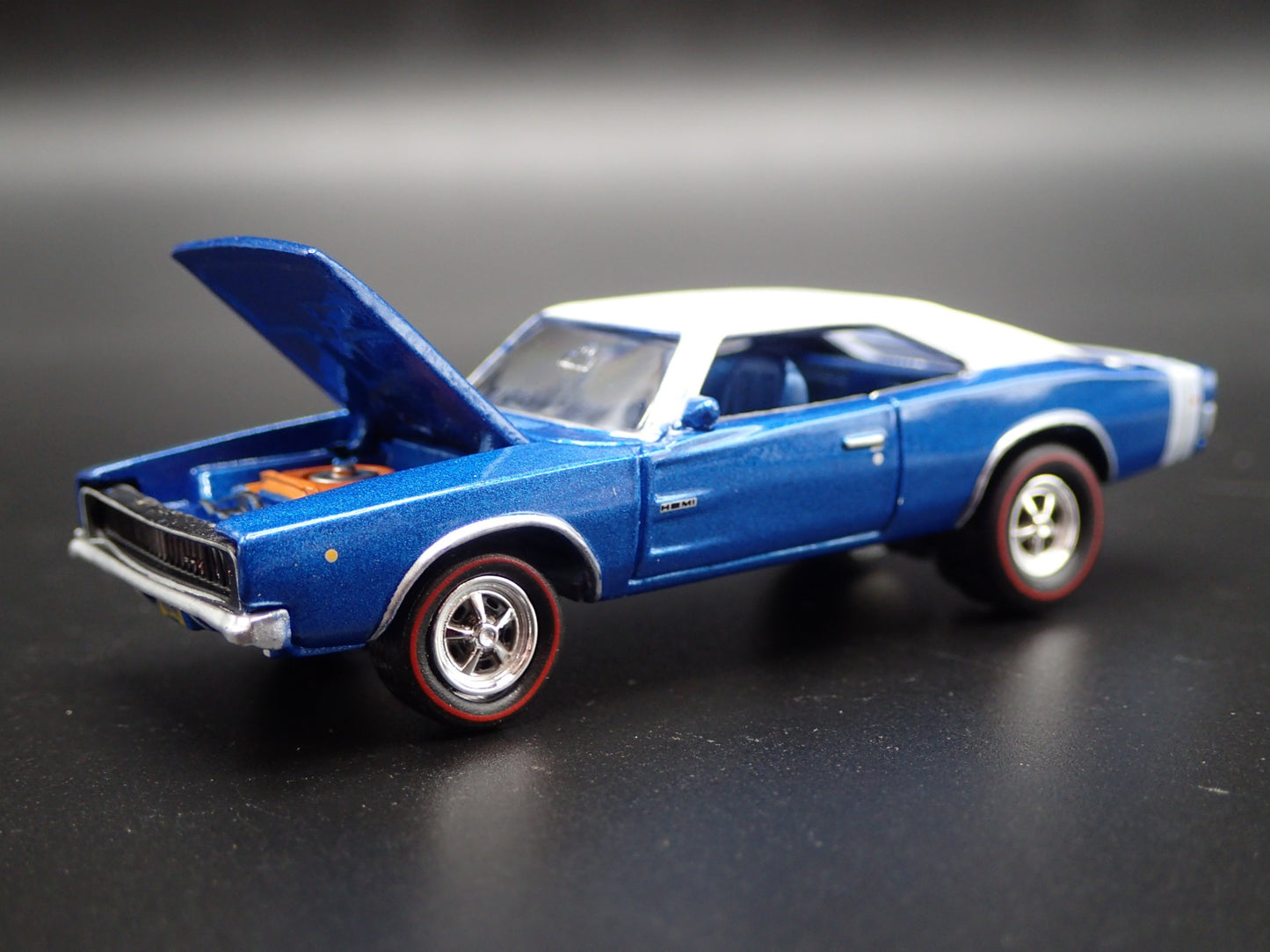 1968 68 DODGE CHARGER R/T HEMI BLUE 1:64 SCALE COLLECTIBLE DIECAST MODEL CAR