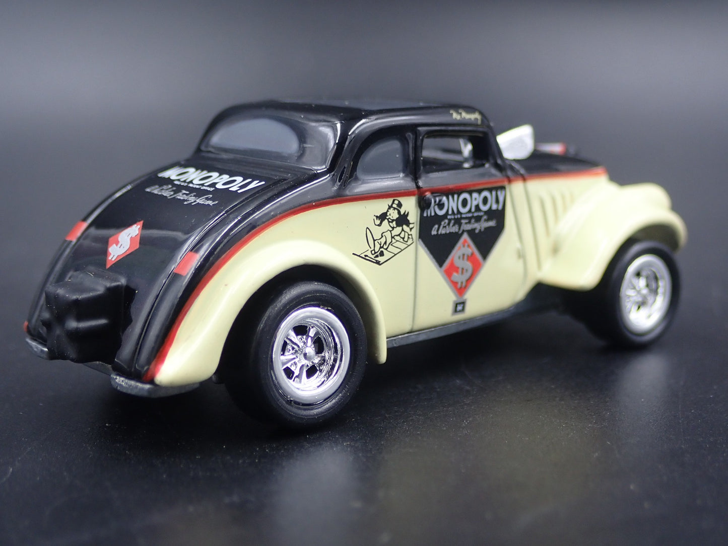 1933 33 WILLYS GASSER W MONOPOLY RARE 1:64 SCALE COLLECTIBLE DIECAST MODEL CAR