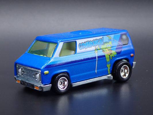 1970'S 70'S DODGE SUPER VAN NINJA TURTLES 1:64 SCALE DIORAMA DIECAST MODEL CAR