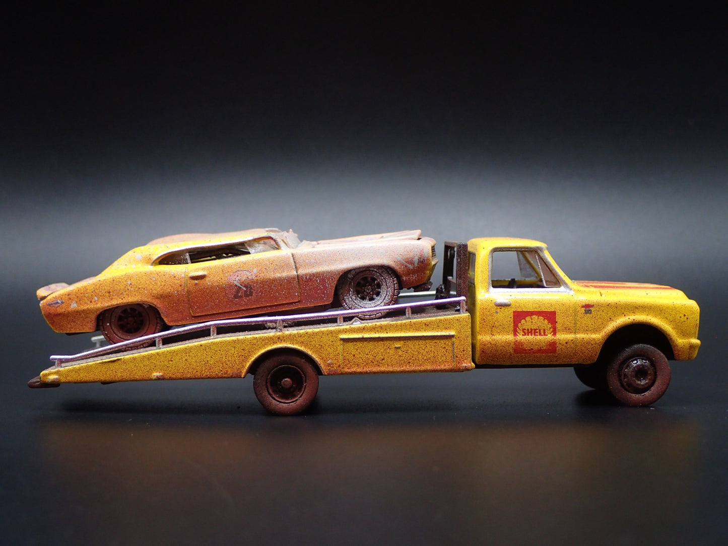 1967 CHEVY C30 RAMP TRUCK SHELL RACING w/ 1969 CAMARO 1:64 DIECAST MODEL CAR