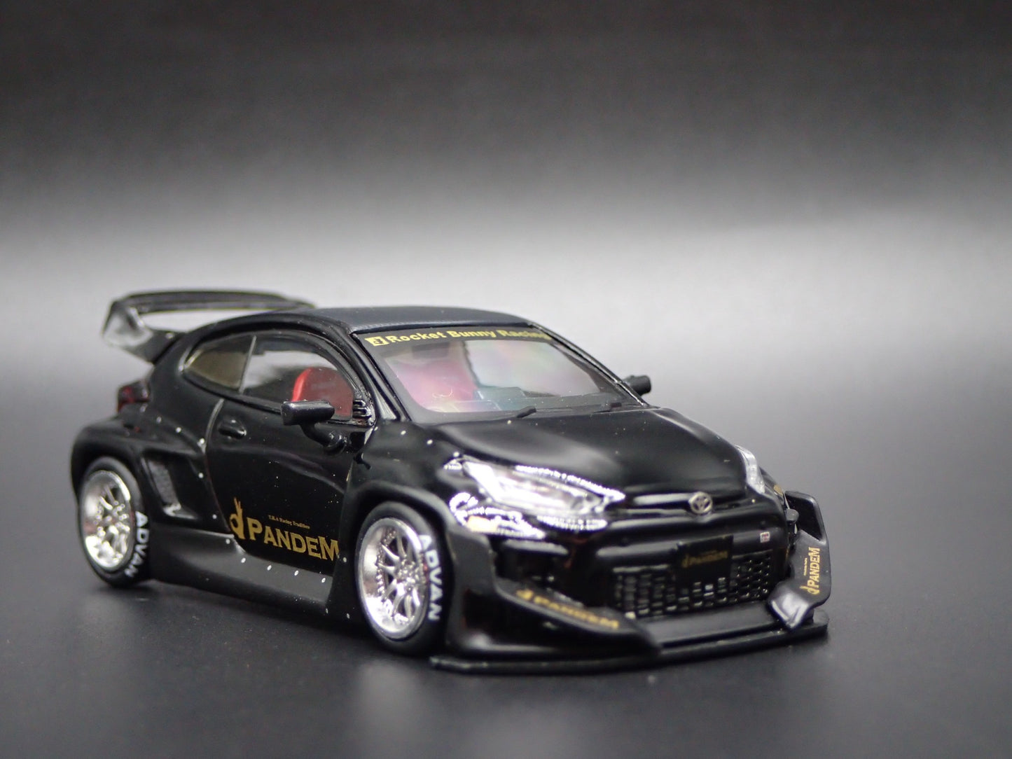 2020-2025 TOYOTA GR YARIS PANDEM ROCKET BUNNY RACE 1/64 SCALE DIECAST MODEL CAR
