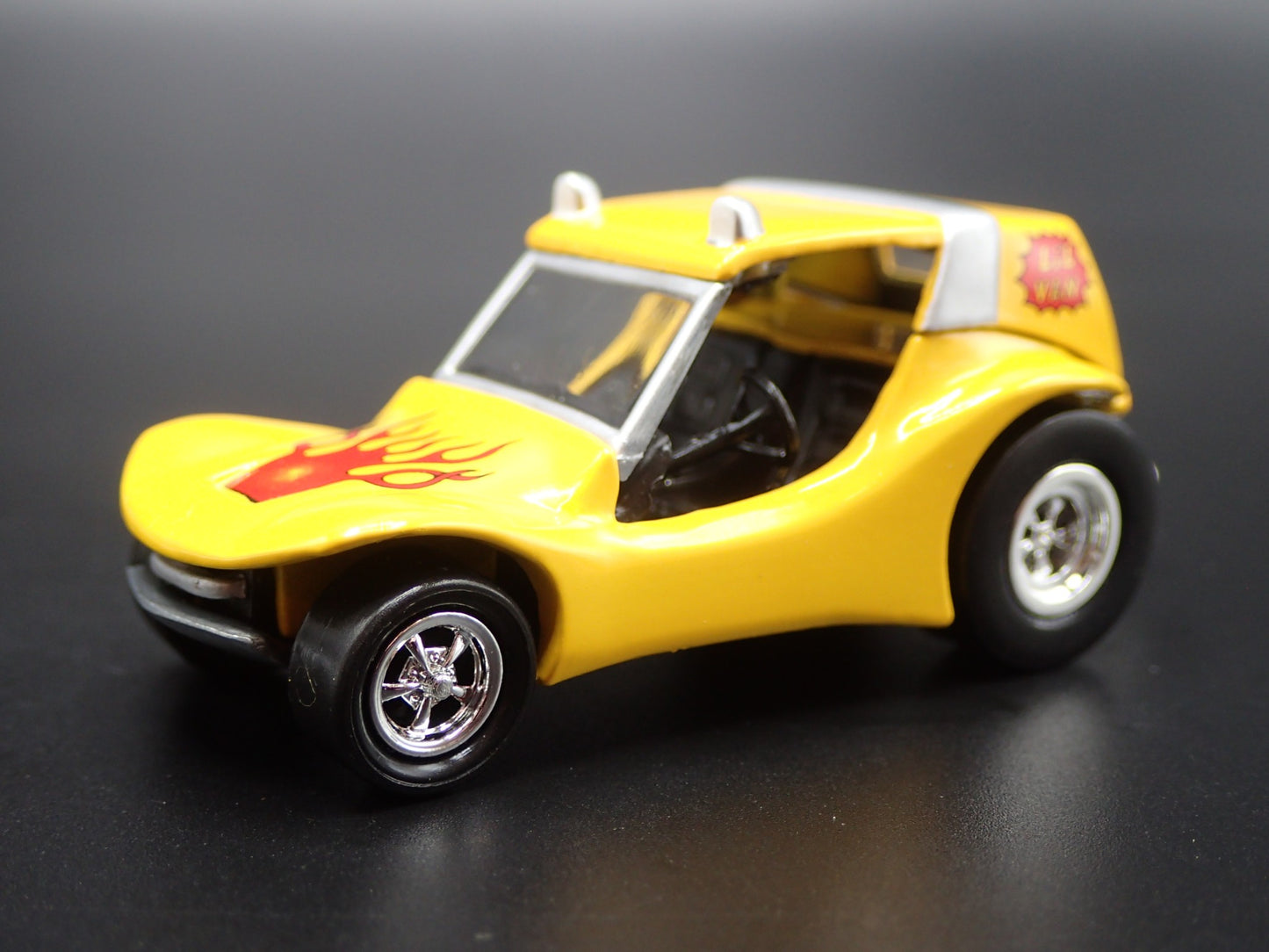 LI'L VAN DUNE BUGGY TOM DANIELS CUSTOM RARE 1:64 SCALE DIORAMA DIECAST MODEL CAR