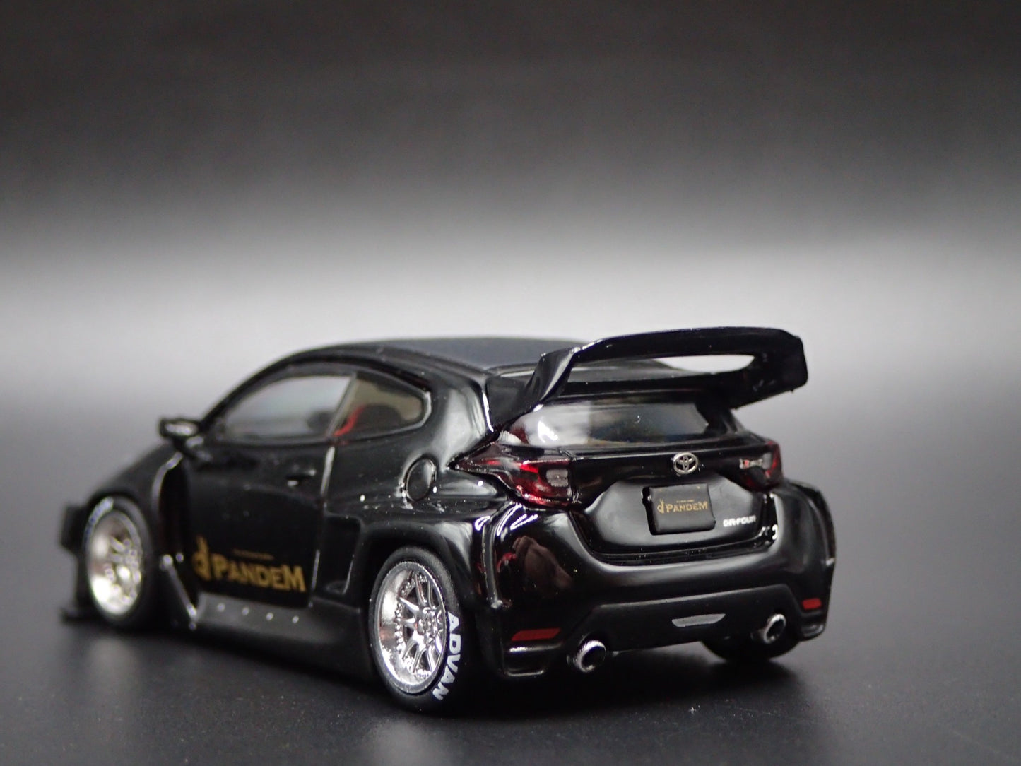 2020-2025 TOYOTA GR YARIS PANDEM ROCKET BUNNY RACE 1/64 SCALE DIECAST MODEL CAR