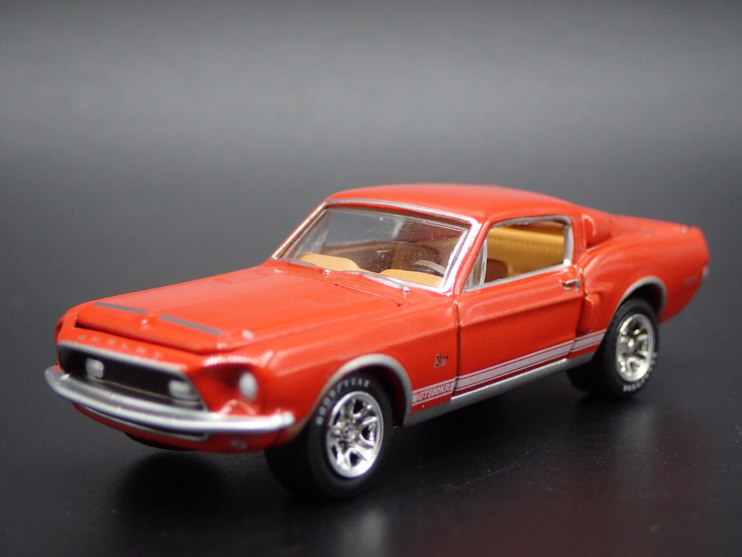 1968 68 FORD MUSTANG SHELBY GT500KR FASTBACK RARE 1:64 SCALE DIECAST MODEL CAR