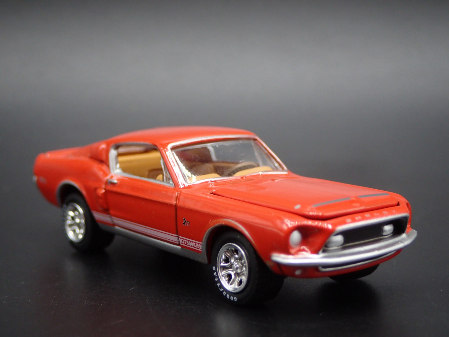 1968 68 FORD MUSTANG SHELBY GT500KR FASTBACK RARE 1:64 SCALE DIECAST MODEL CAR